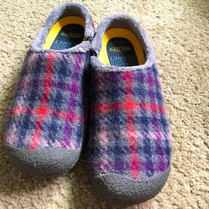 Keen Slippers NWOT Never Worn